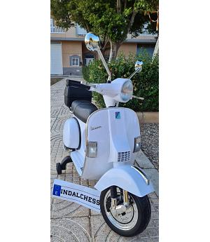 VESPA OFICIAL 12V PX150 ELECTRICA INFANTIL, BLANCA  - INDA528-RA-LE